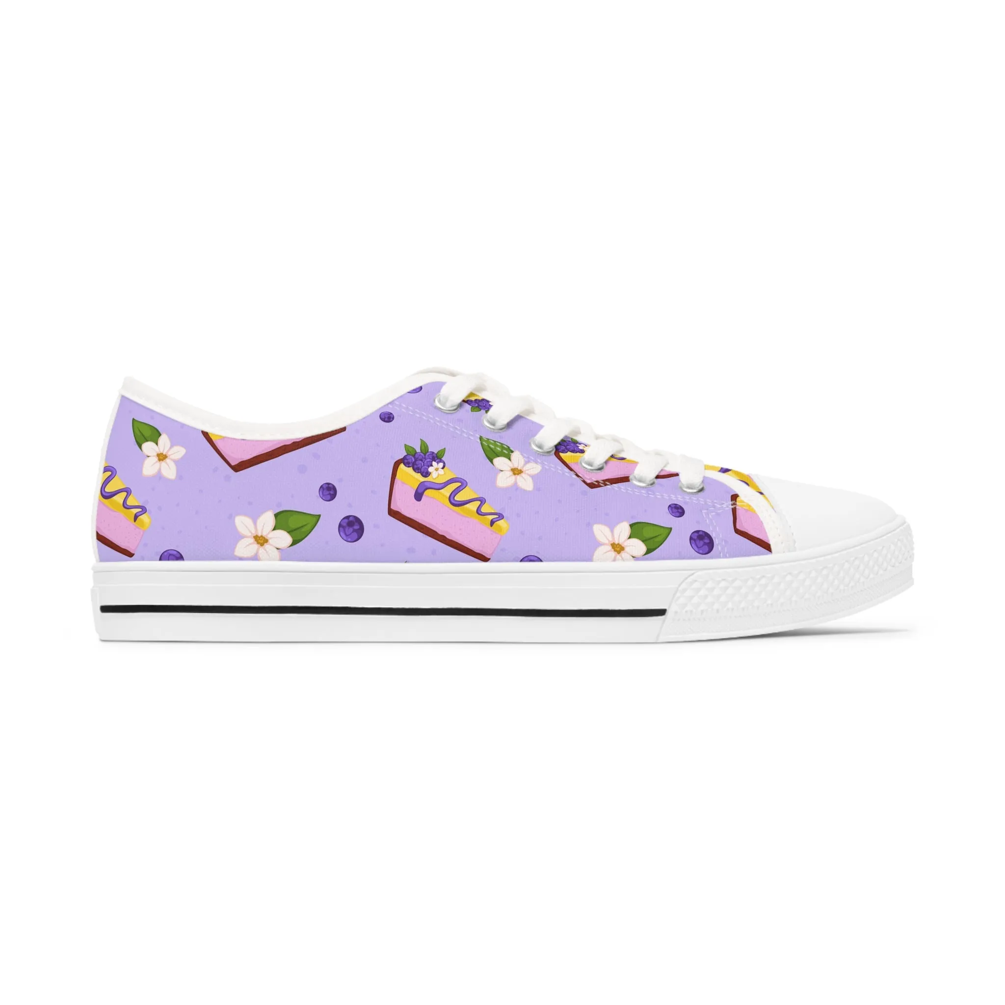 Blueberry Pie and Blooming Flowers Women's Low Top Sneakers