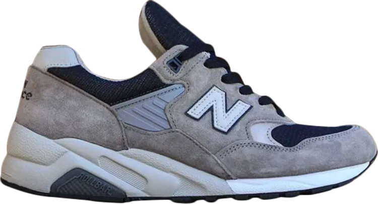 New Balance 585 sneakers, gray