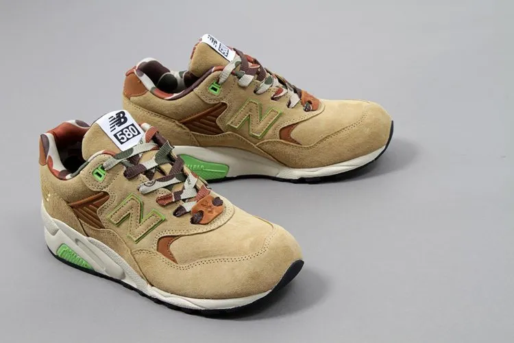 New Balance Fingercroxx 580 sneakers, brown