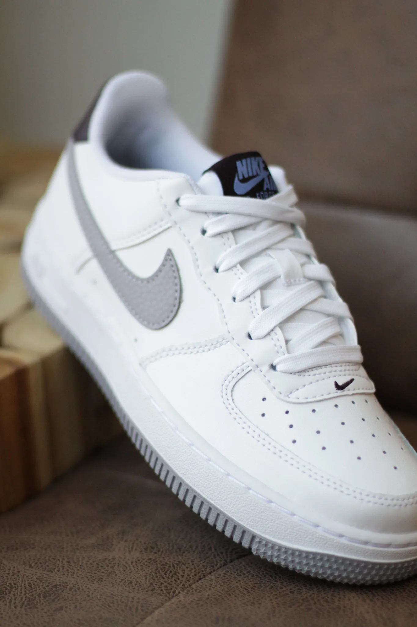 NIKE AIR FORCE 1 LE (GS) "WHITE/CEMENT GREY"