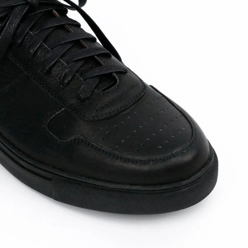 Scottie Sneaker Chamois Black