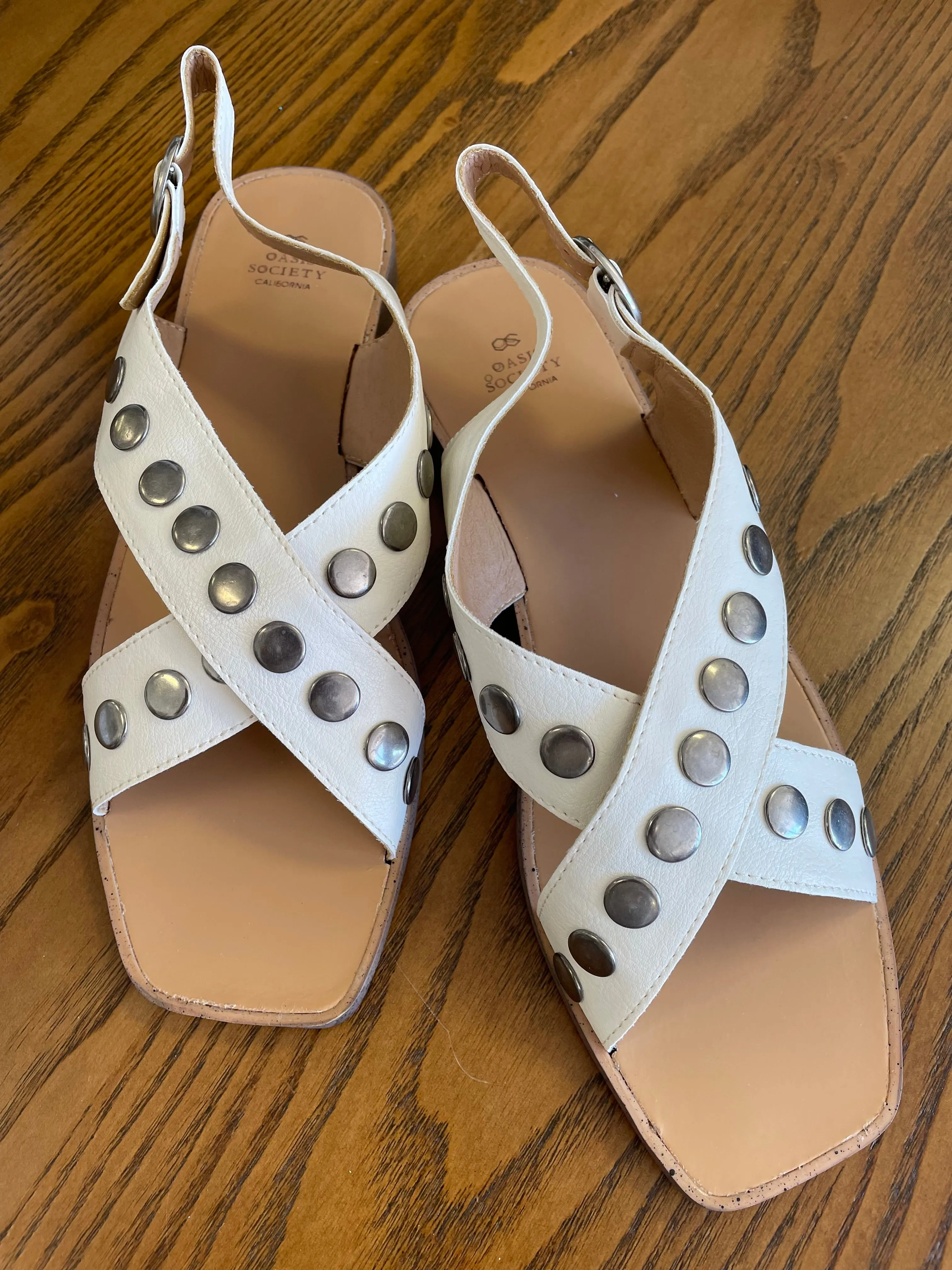 The Kylie | Studded Cross Band Sandal