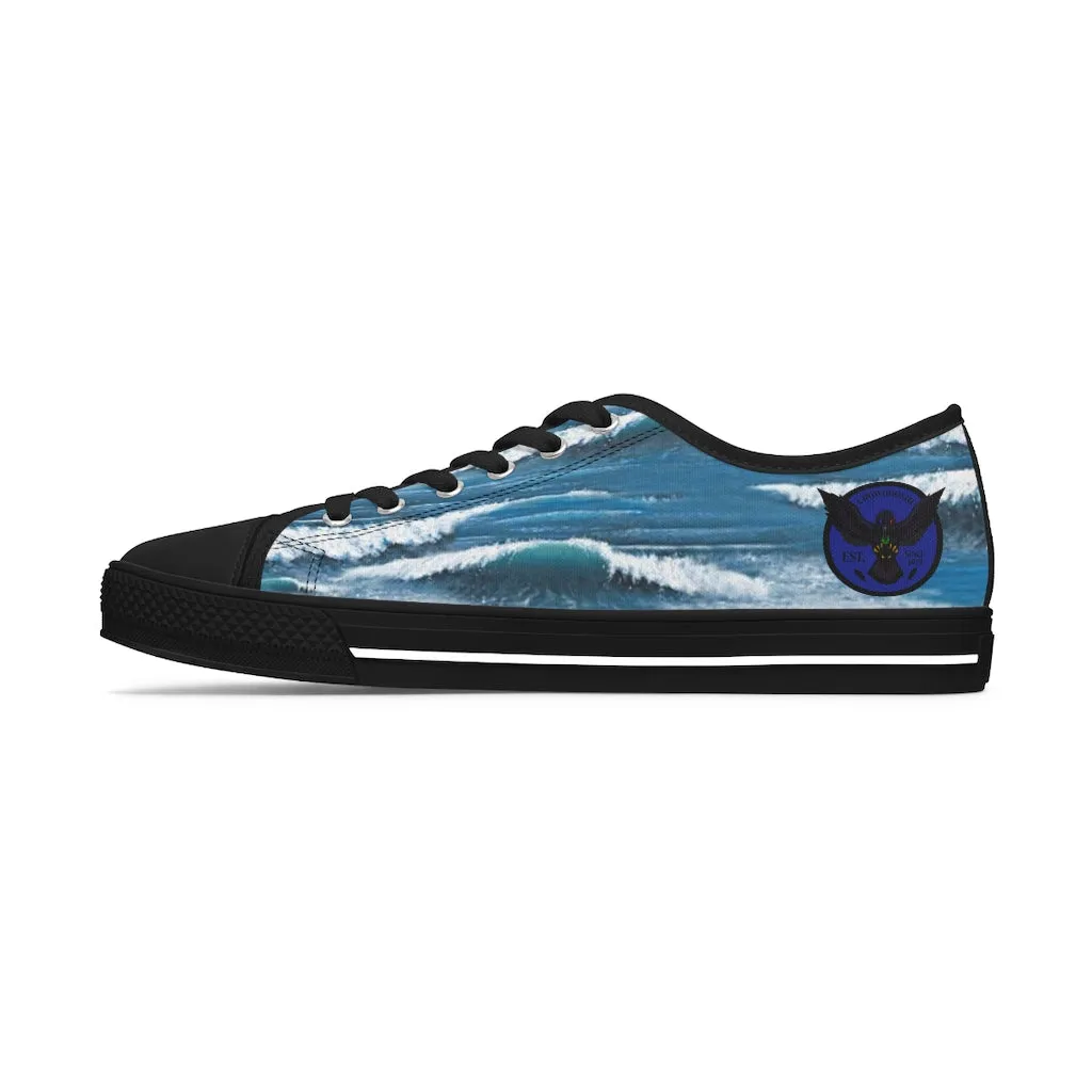 Women's Crowgodshi Ocean Breeze Low Top Sneakers