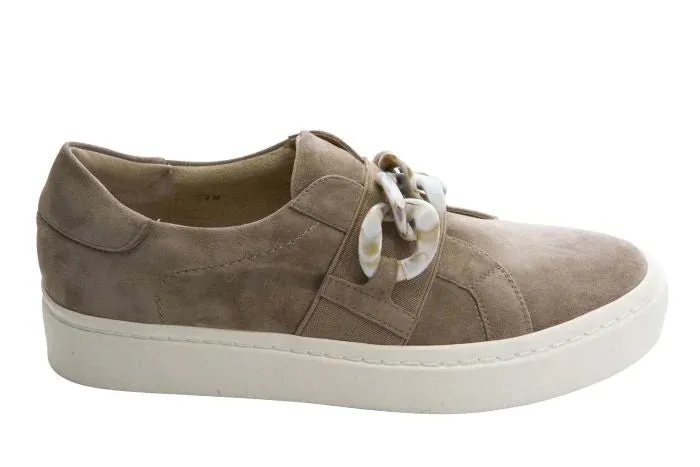 WOMEN'S VANELI YAZZ SNEAKER | TRUFFLE SUEDE